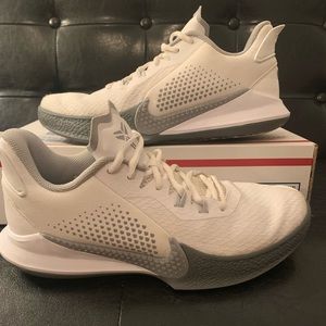 Nike Kobe Mamba Fury ‘White Wolf Grey’